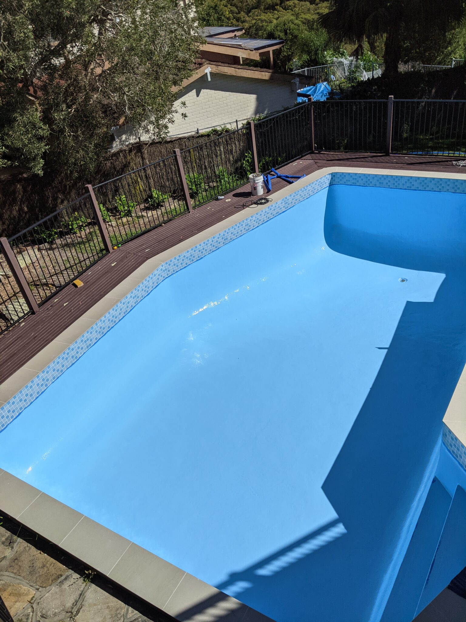 How to paint your pool - a practical DIY how-to guide for pool painting